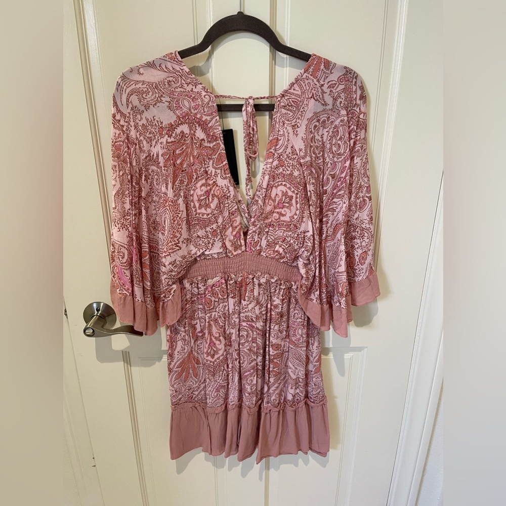 Dusty rose dress, never worn tags still on. Size small
